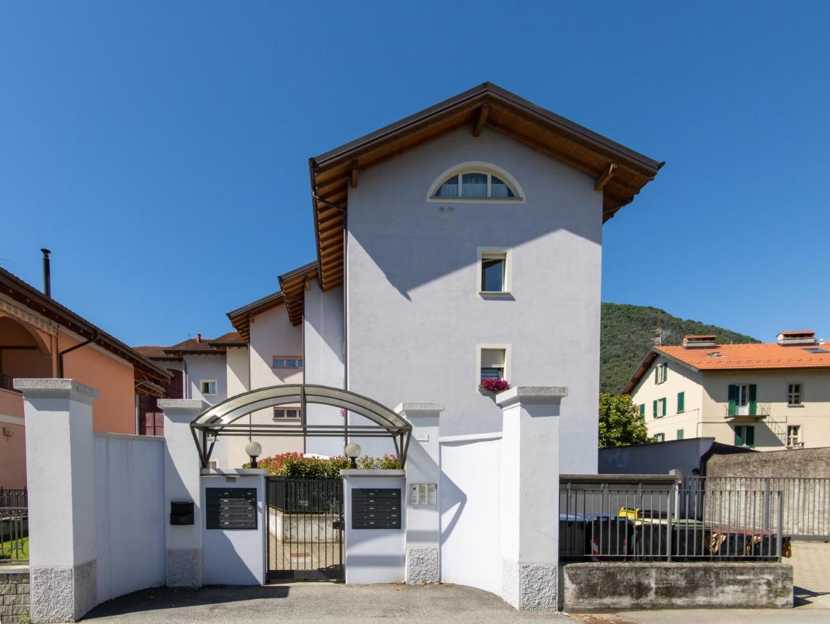 Cozy Apartment Mati Lago Maggiore Verbania Exterior foto